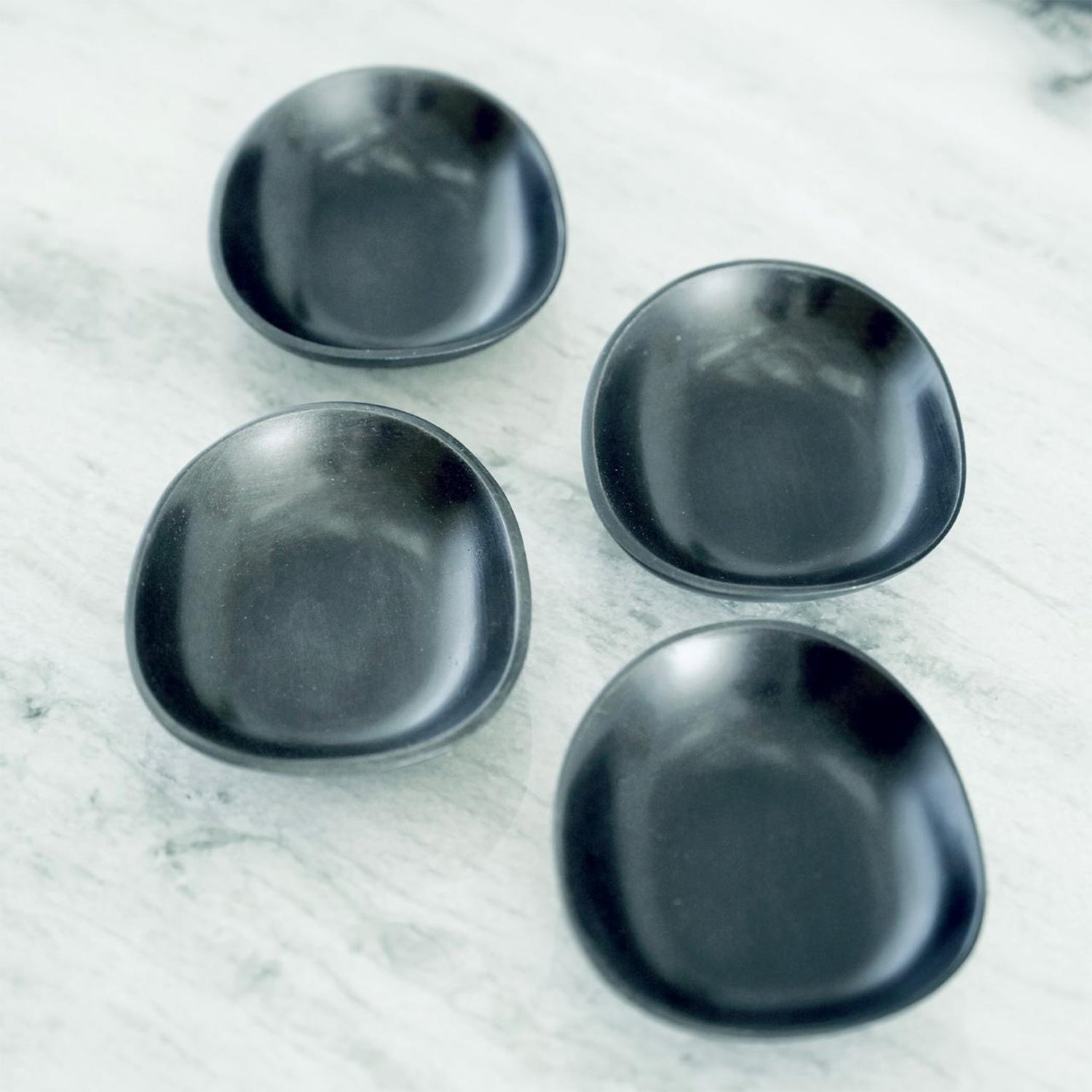 Mini Oval Dish - Set of 4 - Uma