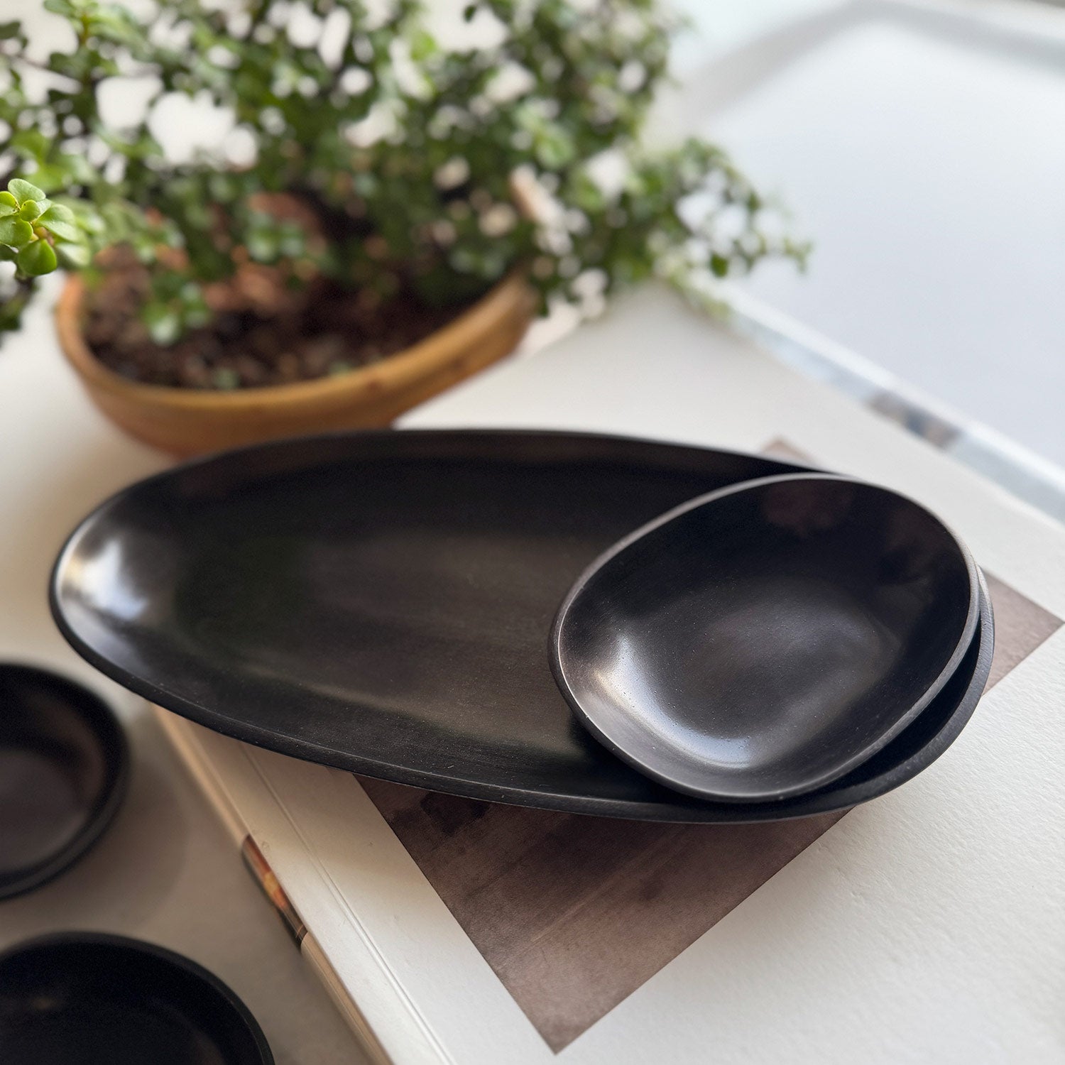 Small Oval Platter - Uma