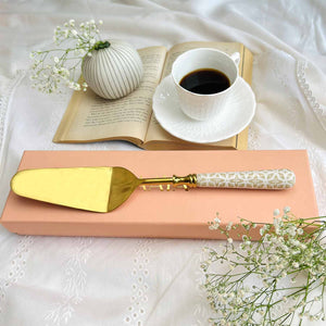 Single Cake Server - Handloom Harmony