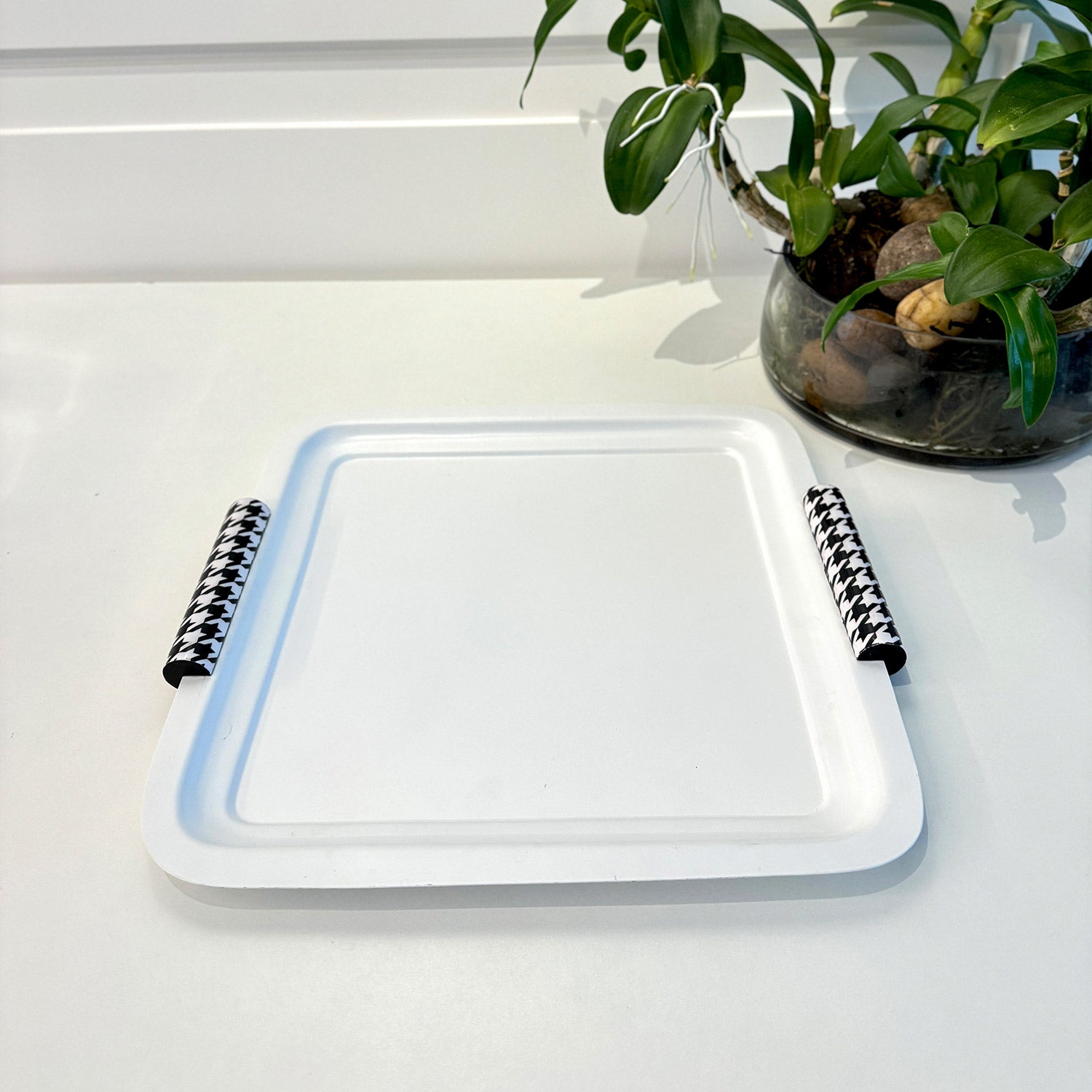 Square Serving Tray - Uma Black