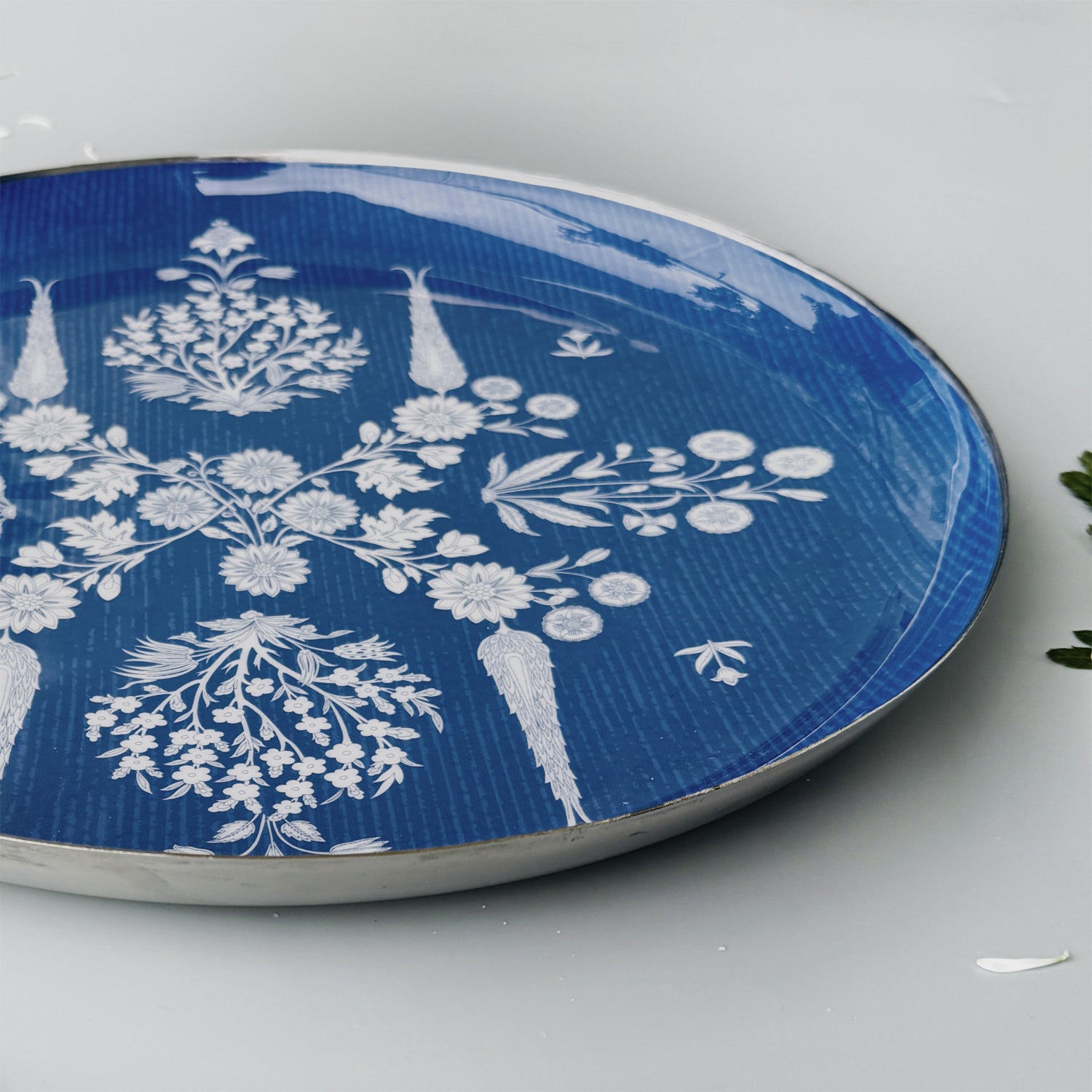 Royal Malabar Metal Round Tray