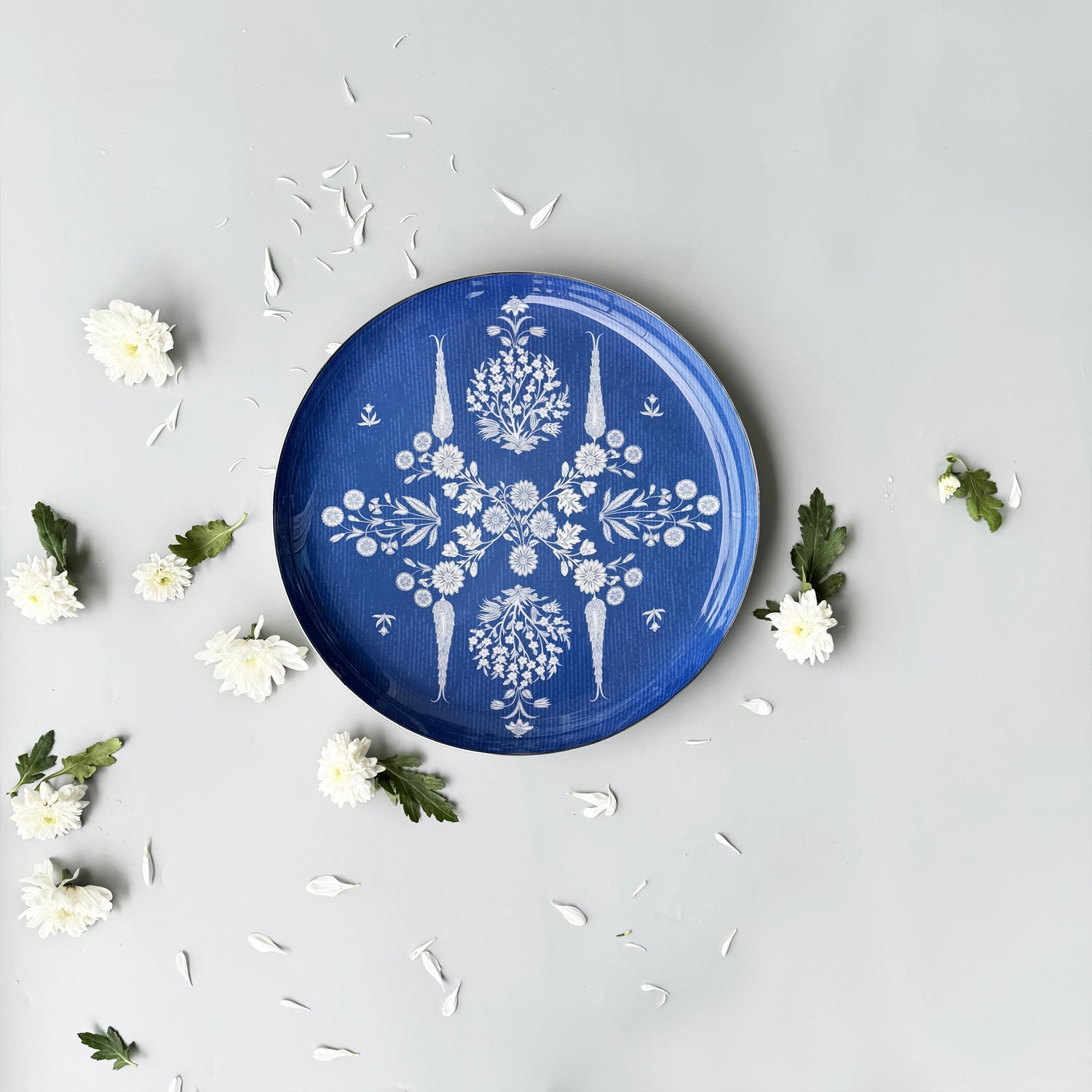 Royal Malabar Metal Round Tray