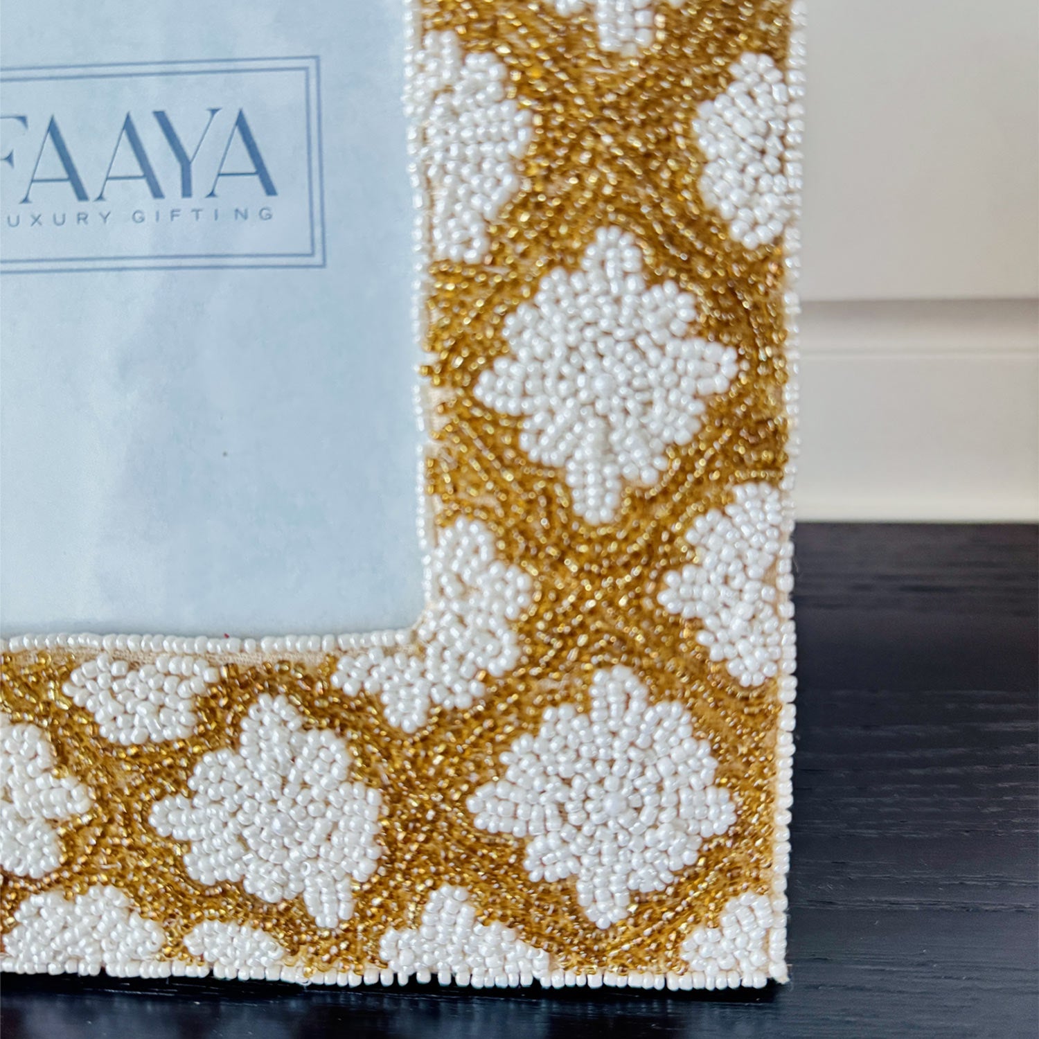Embroidery Frame - White Gold