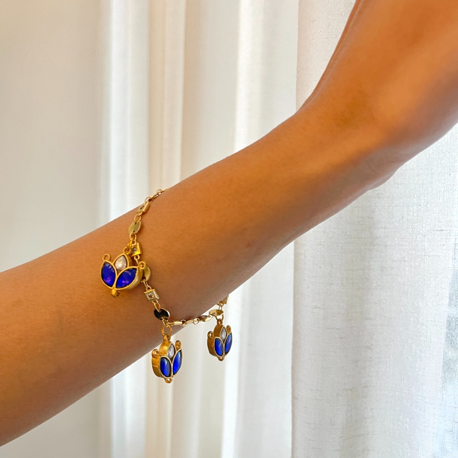 Rambagh Lotus Bracelet - Royal Blue