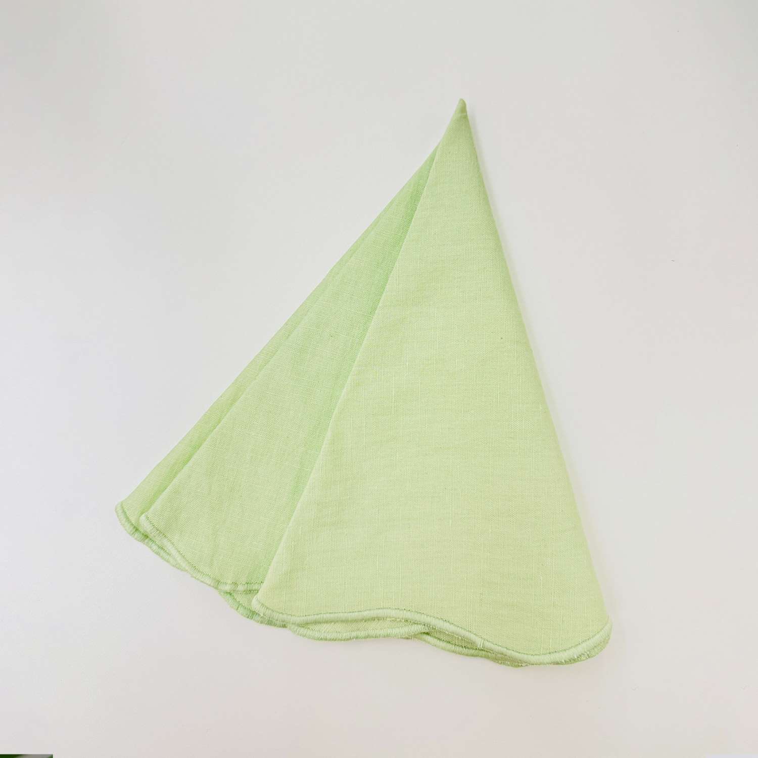 Petal Edge Table Napkins - Set of 4