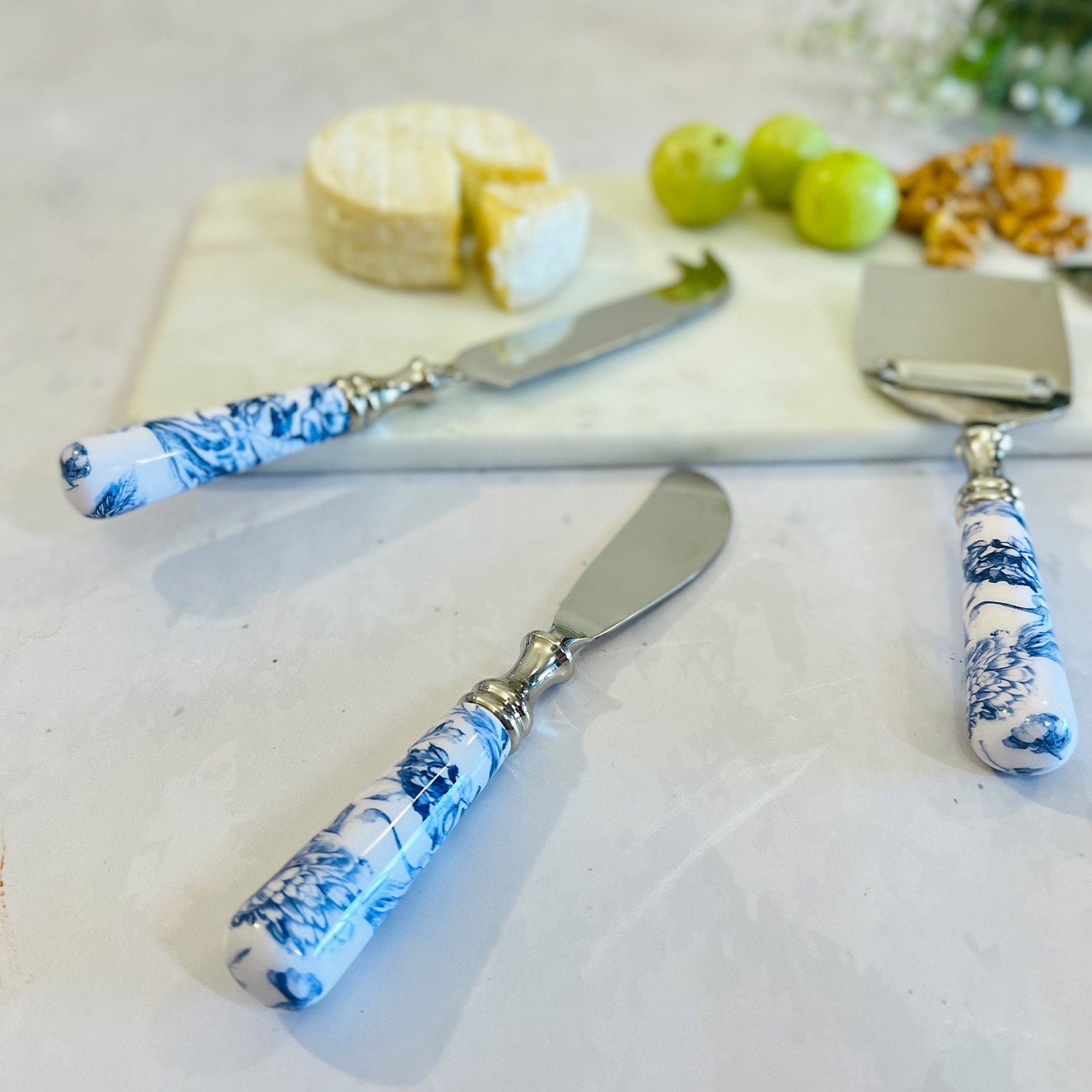 Cheese Knives, Set of 4 - Brittany Blanc