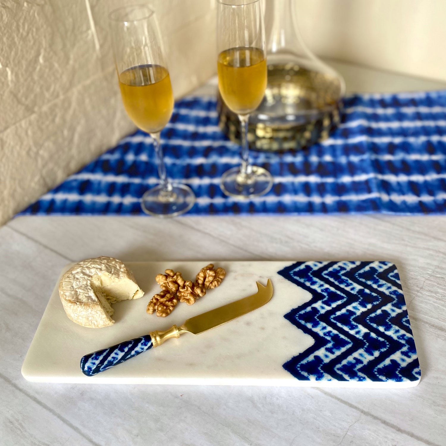 Marble Cheese Board With Cheese Knife - Bali Falls